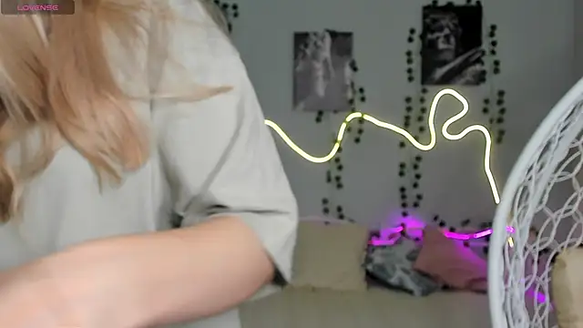 Melissa babs online show from December 3, 1:52 am