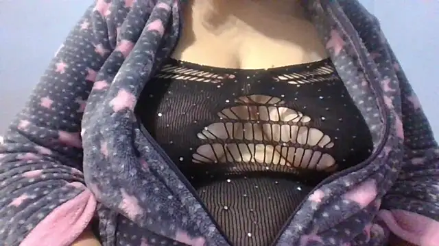 maria38xxx online show from February 1, 1:44 am