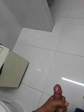 eselacheg online show from December 21, 2:57 pm