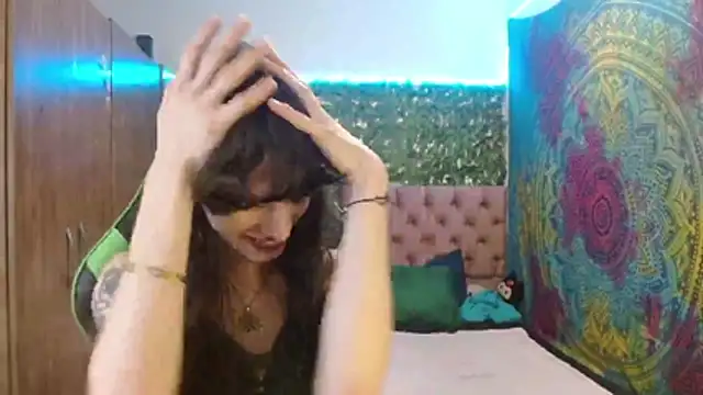 BurningVenus12 online show from June 7, 6:17 am