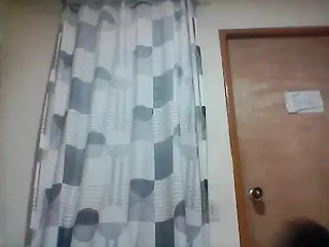 Snapshot of CELEna098rs707 chatting on February 2, 9:13 pm CELEna098rs707 online show from February 2, 9:13 pm