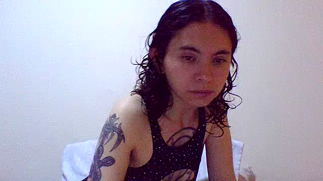 Snapshot of CELEna098rs707 chatting on March 5, 6:12 am CELEna098rs707 online show from March 5, 6:12 am