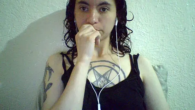 CELEna098rs707 online show from April 5, 8:28 pm