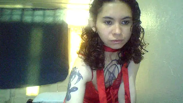 CELEna098rs707 online show from May 15, 6:59 pm