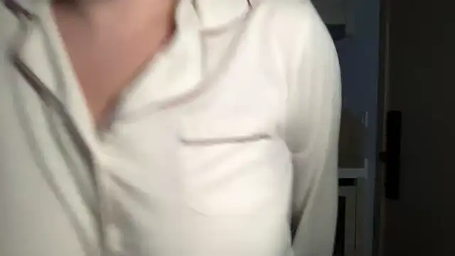 lilylush24 online show from February 17, 5:53 pm