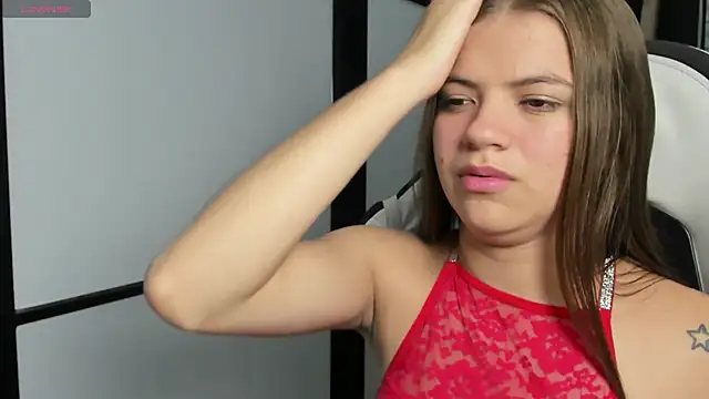 PaigeJayden online show from March 18, 8:26 pm