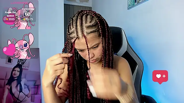 PaigeJayden online show from October 14, 9:59 pm