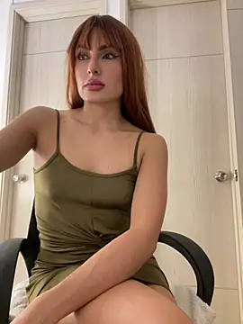 Snapshot of Victoria-77 chatting on February 25, 12:14 am Victoria-77 online show from February 25, 12:14 am