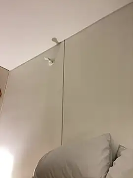 Snapshot of Victoria-77 chatting on March 19, 1:10 am Victoria-77 online show from March 19, 1:10 am