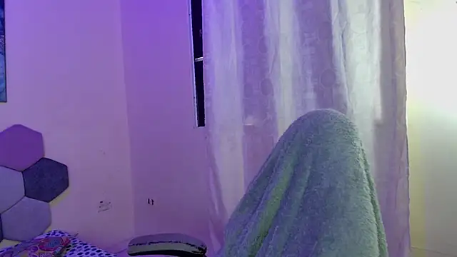 Horny tgn online show from October 3, 6:27 pm