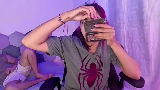 Snapshot of Horny_tgn chatting on November 8, 6:29 pm Horny tgn online show from November 8, 6:29 pm