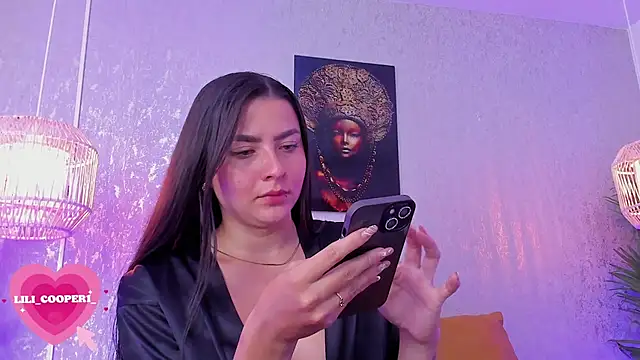 Snapshot of lilicooper_ chatting on January 14, 1:58 am lilicooper online show from January 14, 1:58 am
