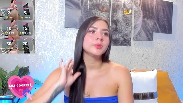 Snapshot of lilicooper_ chatting on February 19, 7:38 pm lilicooper online show from February 19, 7:38 pm