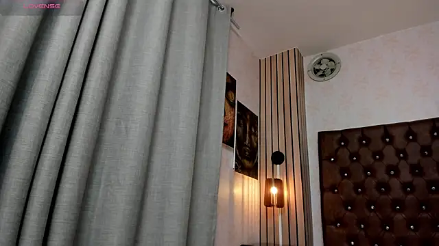 joselyn sexy  online show from March 7, 9:38 pm