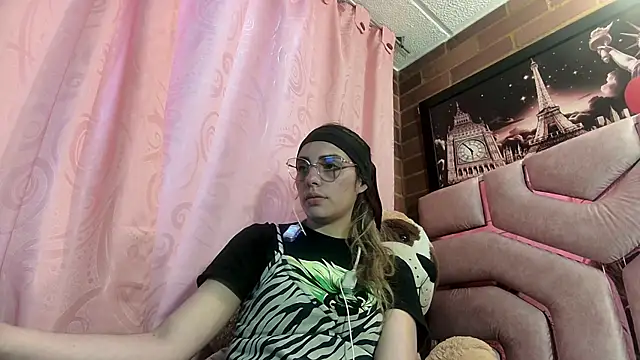 ValeriaLacrozee online show from July 16, 7:20 pm