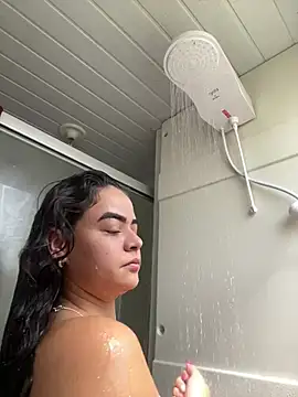 Snapshot of rebeccaareys chatting on February 15, 2:22 pm rebeccaareys online show from February 15, 2:22 pm