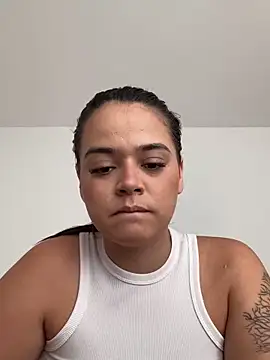 Snapshot of rebeccaareys chatting on March 1, 7:59 pm rebeccaareys online show from March 1, 7:59 pm