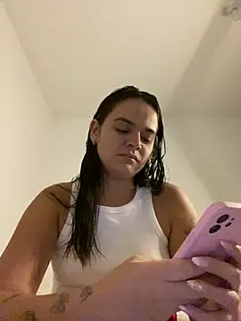 Snapshot of rebeccaareys chatting on March 15, 1:41 am rebeccaareys online show from March 15, 1:41 am