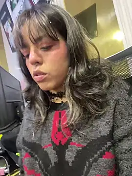 Snapshot of ivannabellini chatting on May 31, 12:23 pm ivannabellini online show from May 31, 12:23 pm