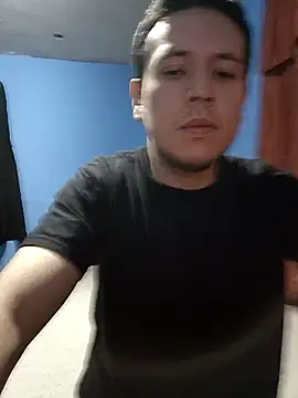 Snapshot of Cghjkkytr chatting on December 4, 4:00 am Cghjkkytr online show from December 4, 4:00 am