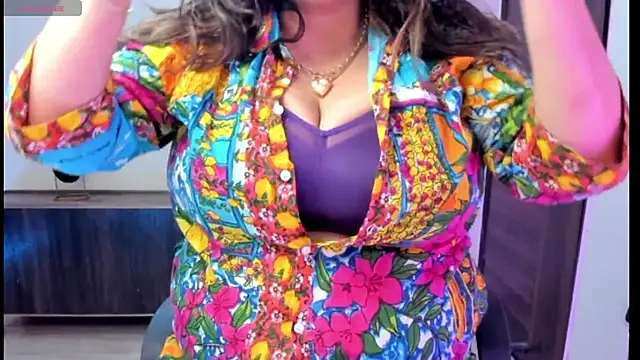 Gulabi Queen online show from March 22, 11:00 am