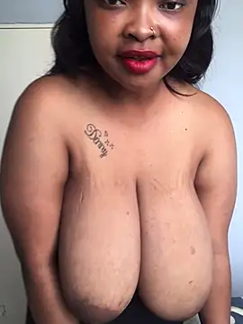 pinky promicee online show from March 8, 5:17 am