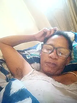 bustybillies online show from January 10, 3:52 am