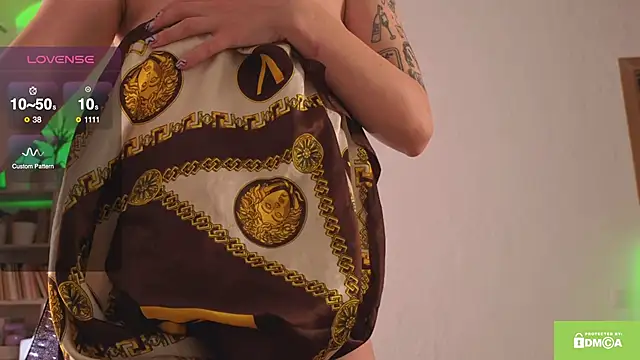 ginavontease online show from November 16, 10:10 am