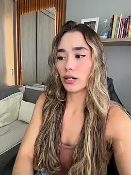 FridaKlein online show from April 21, 8:01 pm