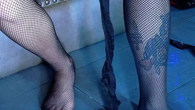 LusstCruella online show from December 17, 2:34 pm