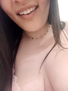 Snapshot of im_here- chatting on December 10, 7:54 pm im here- online show from December 10, 7:54 pm