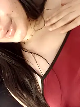 Snapshot of im_here- chatting on December 29, 6:05 pm im here- online show from December 29, 6:05 pm