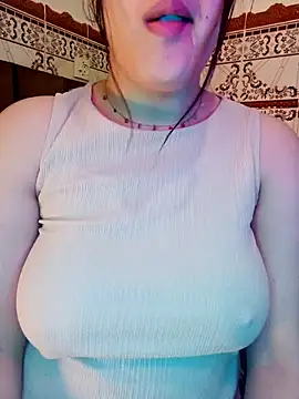 Snapshot of im_here- chatting on February 21, 2:59 pm im here- online show from February 21, 2:59 pm