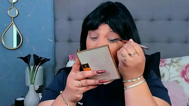 AmyCubes online show from January 15, 8:41 am