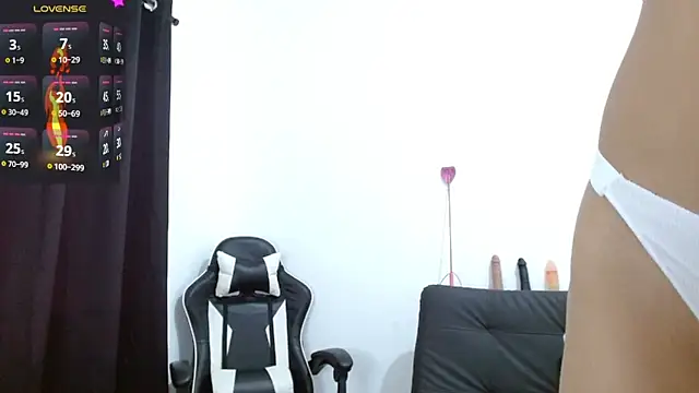 Snapshot of Kiara-Rider chatting on March 19, 7:49 pm Kiara-Rider online show from March 19, 7:49 pm