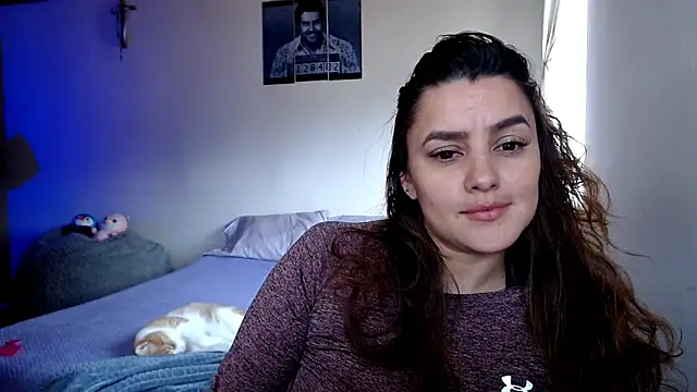 Lu perez online show from February 10, 8:10 pm