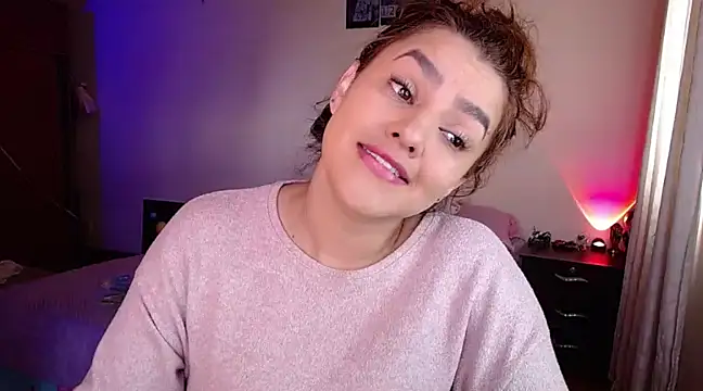 Lu perez online show from February 24, 2:15 pm