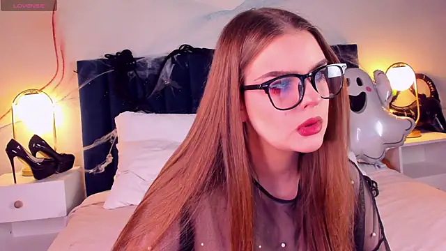 ErlineDashow online show from November 6, 10:16 am