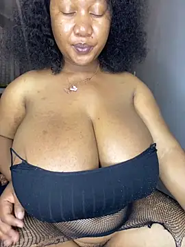 Snapshot of MayaPassion chatting on November 9, 5:33 pm MayaPassion online show from November 9, 5:33 pm