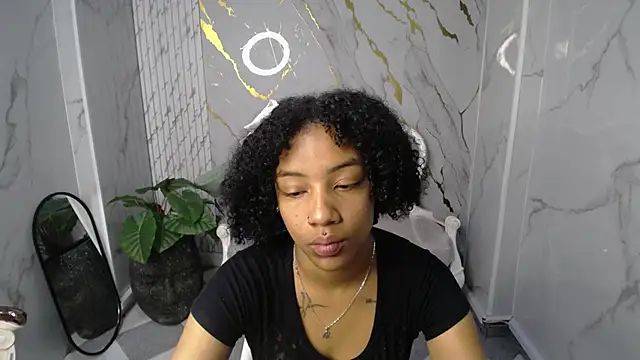 Violeth b online show from October 24, 12:45 pm