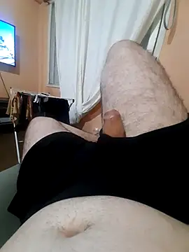 Snapshot of Gauchogg20 chatting on March 6, 12:29 am Gauchogg20 online show from March 6, 12:29 am