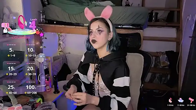 LisandreLaVenale online show from April 4, 9:34 pm