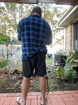 Snapshot of ausbod chatting on December 19, 7:07 pm ausbod online show from December 19, 7:07 pm