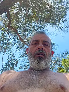 Snapshot of ausbod chatting on December 21, 2:09 am ausbod online show from December 21, 2:09 am