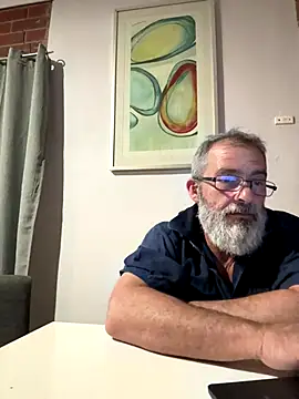 Snapshot of ausbod chatting on October 4, 10:46 am ausbod online show from October 4, 10:46 am