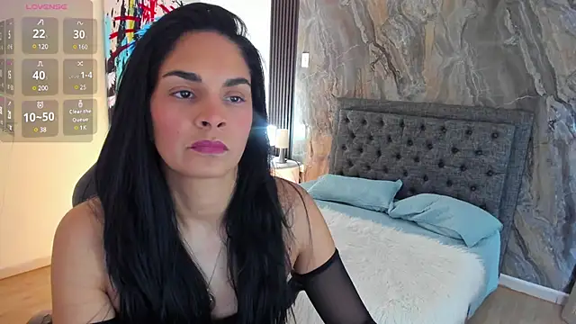 Carlota milf 30 online show from February 12, 6:30 pm