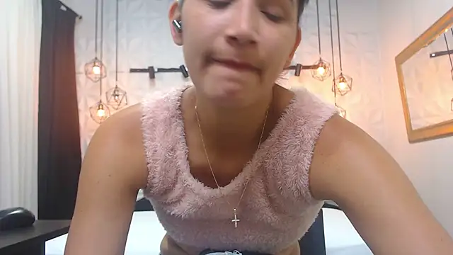 Alison Wiley online show from February 4, 1:06 pm