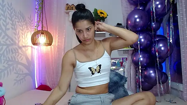 Alison Wiley online show from October 13, 4:23 am