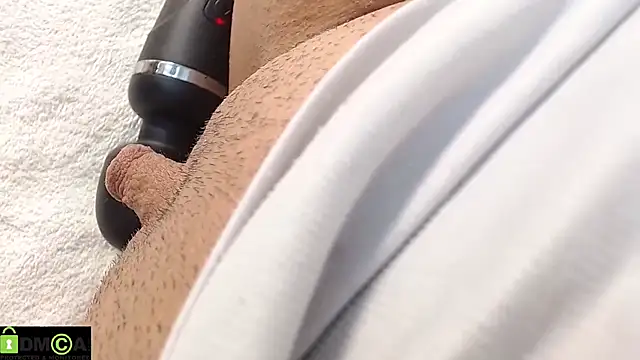 Snapshot of mikellwilliams10 chatting on November 10, 12:59 pm mikellwilliams10 online show from November 10, 12:59 pm