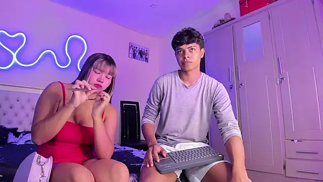 Snapshot of dafnezahiraa_ chatting on January 14, 8:47 pm dafnezahiraa online show from January 14, 8:47 pm